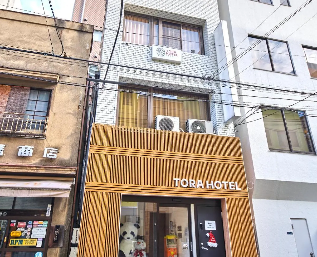 Tora Hotel Tokyo Ueno 寅ホテル 上野 C
